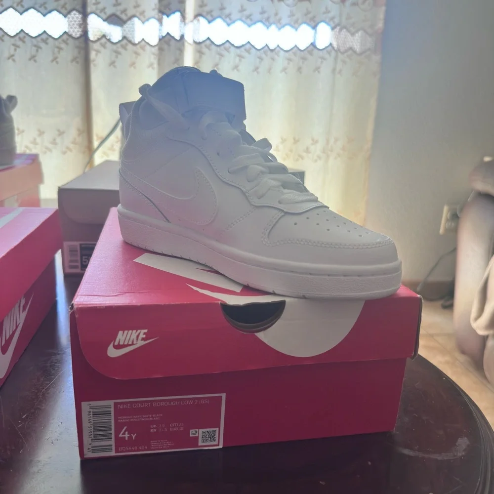 Nike Men's White High-Top Sneakers - Picture 1 of 3